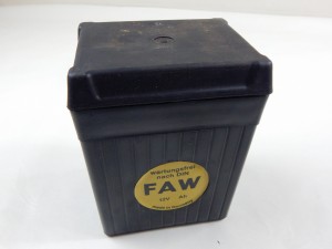 PUSZKA AKUMULATORA BMW M-72 ZUNNDAP INNE 12 VOLT FAW