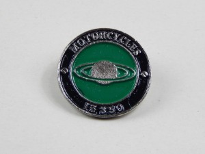 ZNACZEK PRZYPINKA IŻ 350 KOLOR