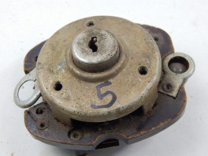 STACYJKA ORYGINAŁ CCCP K750 URAL M72 LAMPA 6V nr5 (1)