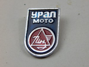 ZNACZEK PRZYPINKA LOGO URAL MOTO