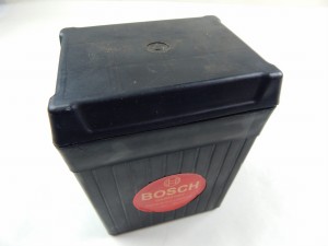 PUSZKA AKUMULATORA BMW M-72 ZUNNDAP INNE 12 VOLT BOSCH